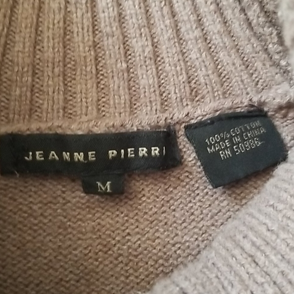 4/$25 ๐ Jeanne Pierre Cowl Neck Sweater - Picture 8 of 8
